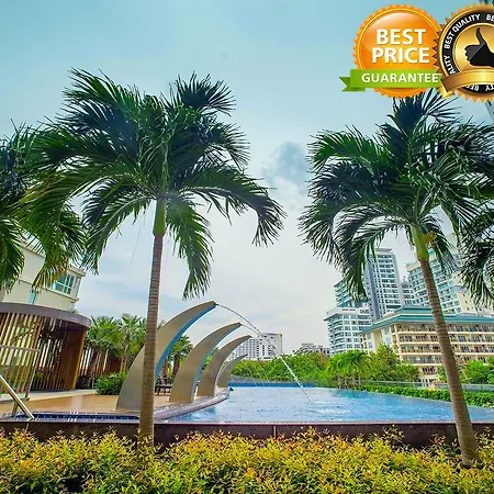 Luxury Seaview Condo The Peak Towers 200M To Beach